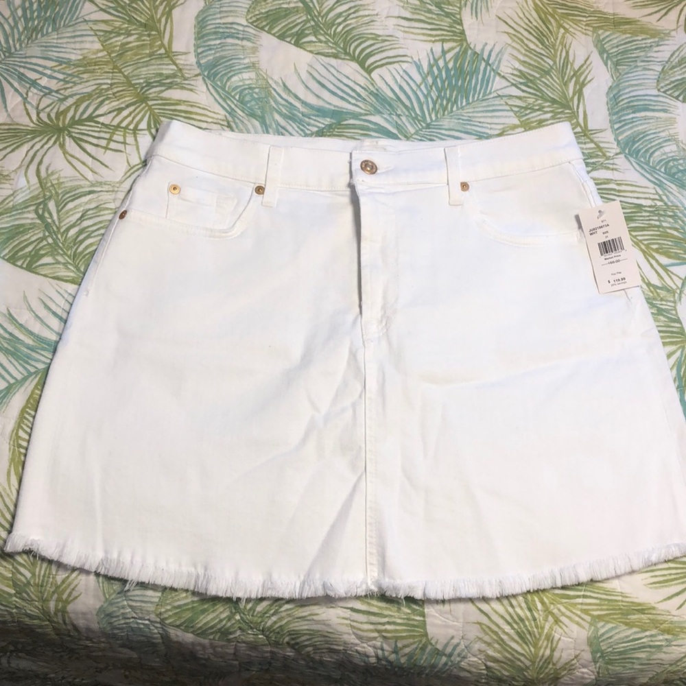 White denim skirt